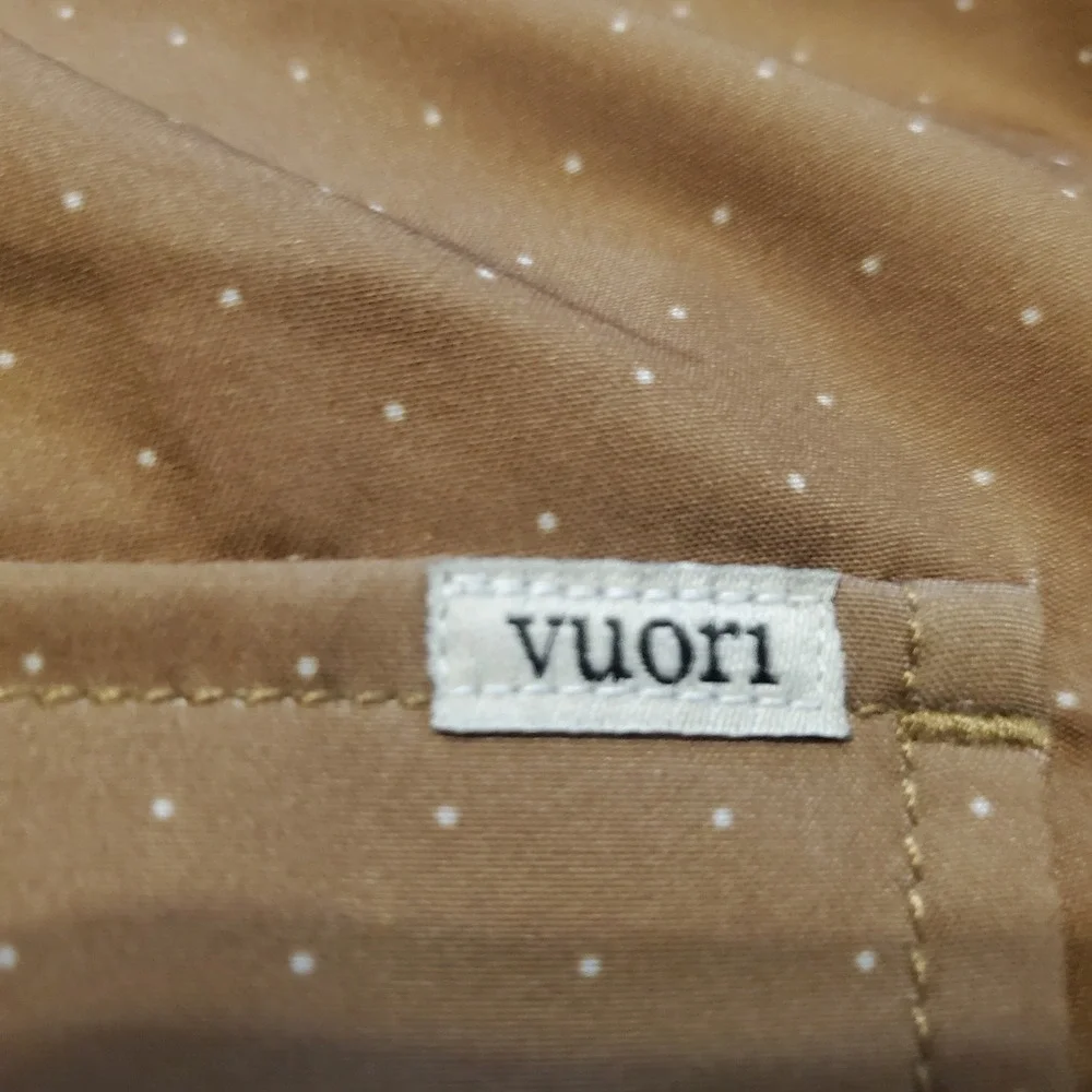 NWOT Vuori Cruise Boardshorts Brown Micro Dot Mens 38 Scalloped Swim Trunks V314